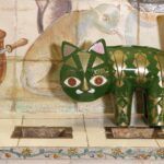 gato verde de cerámica