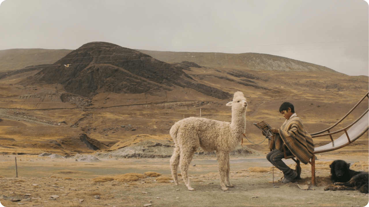 Escena de una película, un niño y una llama